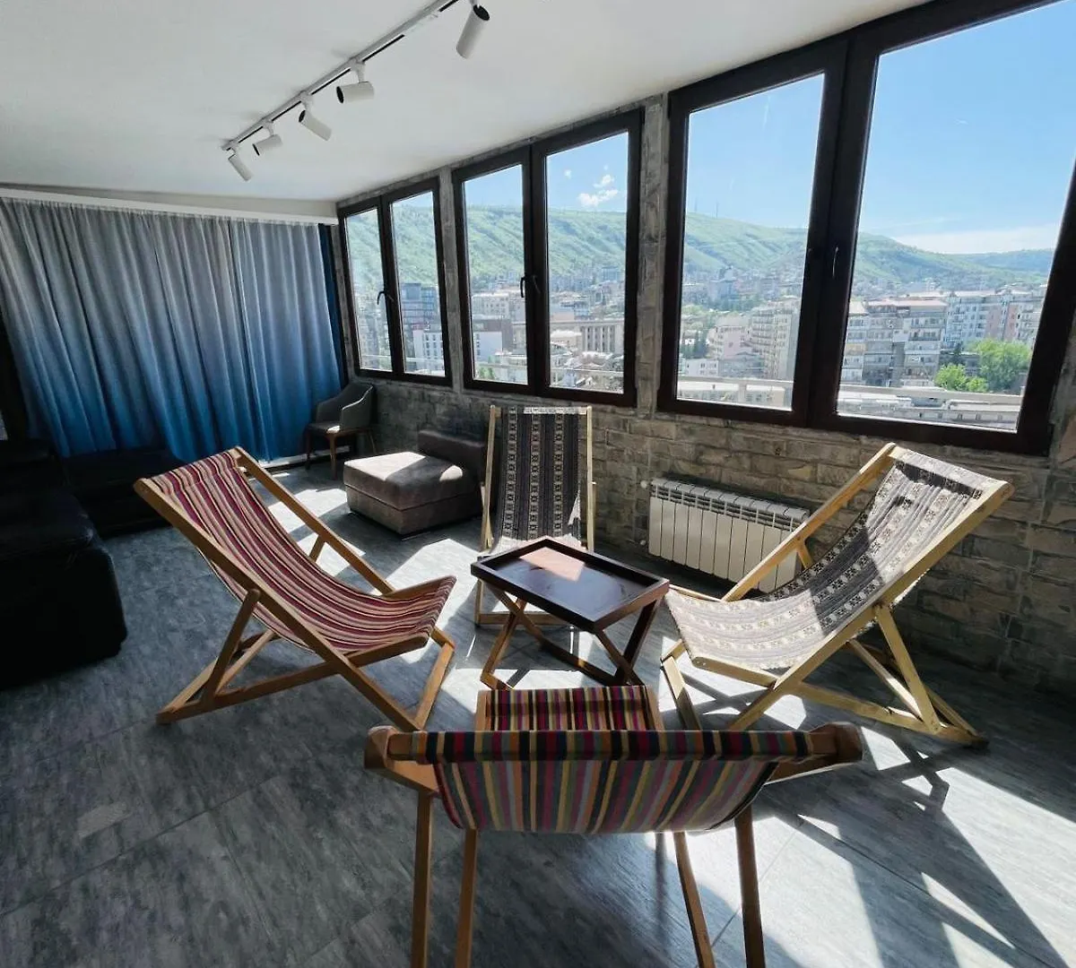 Veranda Tbilisi 0*,
